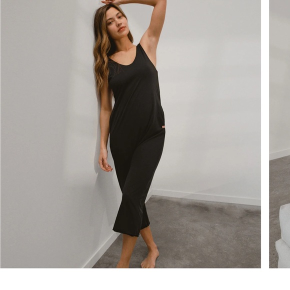 Lunya Organic Pima Romper in Black, Small - Picture 3 of 7